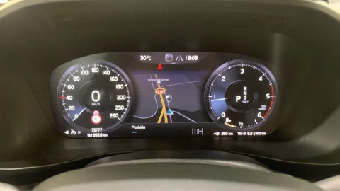 Volvo XC40 2.0 D3 Business Plus Auto Volvo XC40 2.0 D3 Business Plus Auto