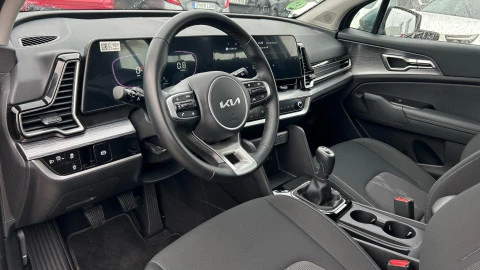 Kia Sportage 1.6 T-GDi 118kW (160CV) Drive 17