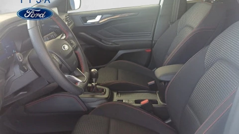 Ford Focus 1.0 Ecoboost MHEV 92kW ST-Line X