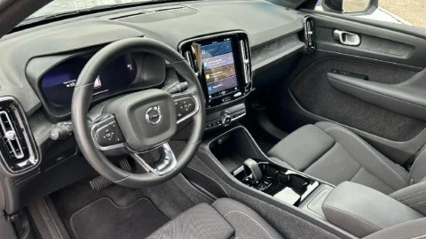 Volvo XC40 Recharge Single Extended Plus Auto