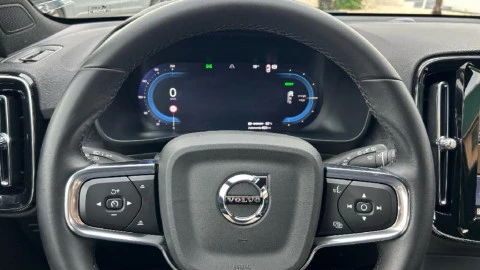 Volvo XC40 Recharge Single Extended Plus Auto