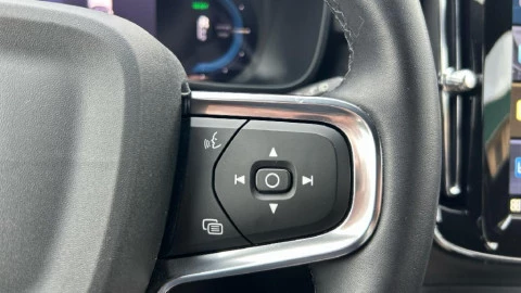 Volvo XC40 Recharge Single Extended Plus Auto
