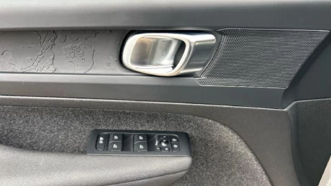 Volvo XC40 Recharge Single Extended Plus Auto