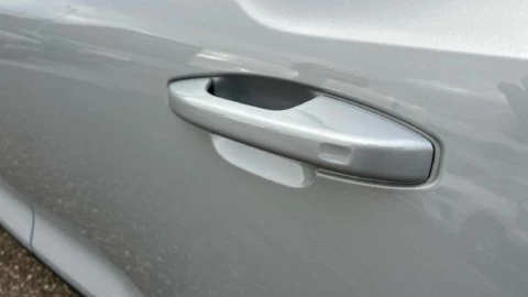 Volvo XC40 Recharge Single Extended Plus Auto