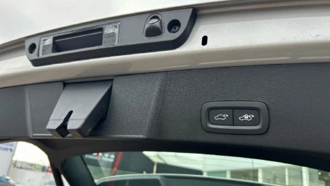 Volvo XC40 Recharge Single Extended Plus Auto