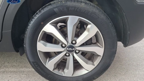 Kia Stonic 1.2 DPi 62kW (84CV) Concept