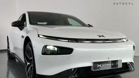 XPENG P7 Performance AWD XPENG P7 Performance AWD