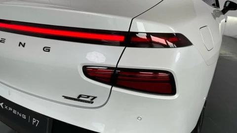 XPENG P7 Performance AWD