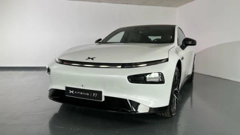XPENG P7 Performance AWD