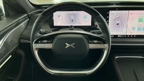 XPENG P7 Performance AWD