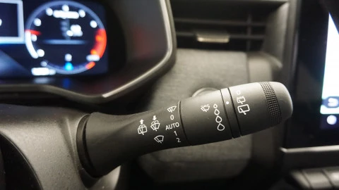 Renault Clio Techno TCe 90 (67kw)