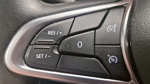 Renault Clio Evolution TCe 90 (67kw)