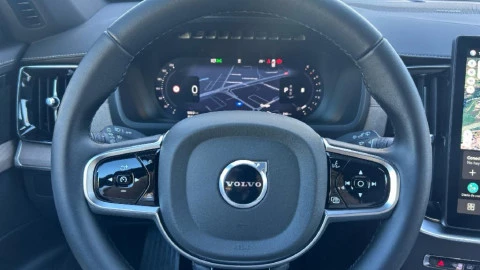 Volvo XC90 2.0 B5 Gasolina AWD Plus Dark Auto