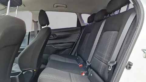 Hyundai Bayon 1.2 MPI Essence