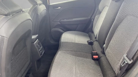 Renault Captur techno Eco-G 100cv (74 kW)