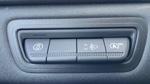 Renault Captur techno Eco-G 100cv (74 kW)
