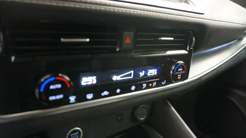 Nissan Qashqai DIG-T 116kW mHEV CVT 4x4 N-Connecta