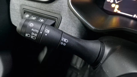 Renault Clio techno Eco-G 100cv (74kW)