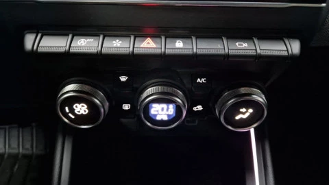 Renault Clio techno Eco-G 100cv (74kW)