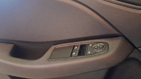 Renault Clio Business TCe 67 kW (90CV)