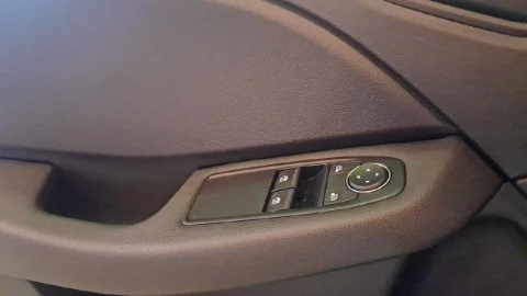 Renault Clio Business TCe 67 kW (90CV)