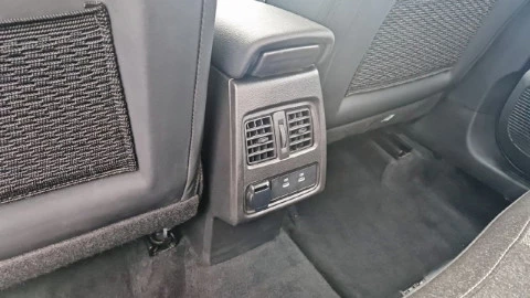 Renault Captur techno Eco-G 100cv (74 kW)