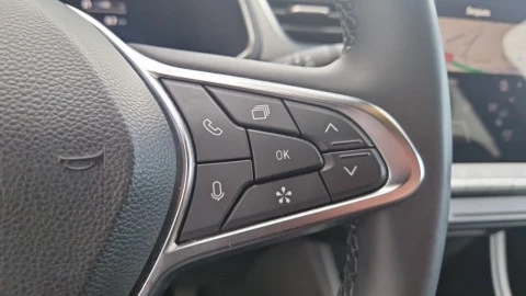 Renault Captur techno Eco-G 100cv (74 kW)