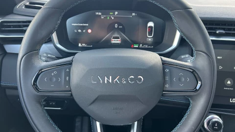 Lynk & Co 01 1.5 PHEV 6.6kW