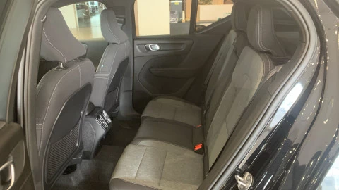 Volvo XC40 2.0 B3 G Core Auto