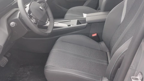 Peugeot 308 5P Allure Hybrid PHEV 180 e-EAT8