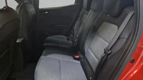 Renault Clio Techno E-Tech full hybrid 145 (103kw)