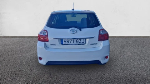 Toyota Auris 1.4 D-4D DPF Active