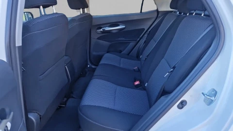 Toyota Auris 1.4 D-4D DPF Active