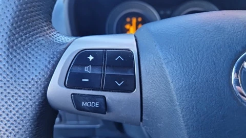 Toyota Auris 1.4 D-4D DPF Active