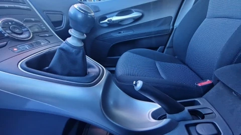 Toyota Auris 1.4 D-4D DPF Active