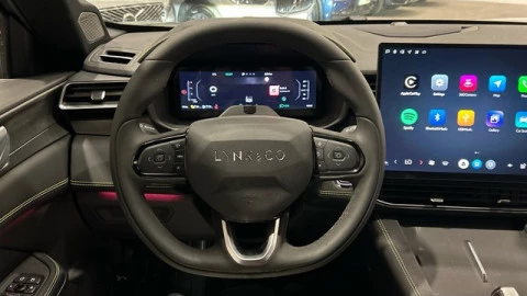 Lynk & Co 01 1.5 PHEV More 203 kW (276 CV)