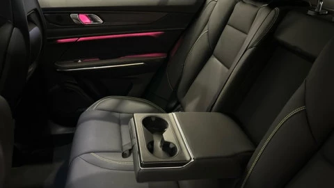 Lynk & Co 01 1.5 PHEV More 203 kW (276 CV)