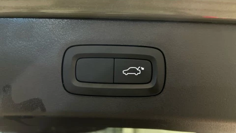 Lynk & Co 01 1.5 PHEV More 203 kW (276 CV)