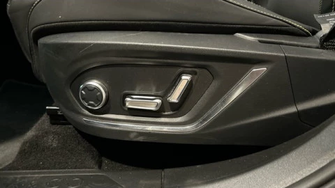 Lynk & Co 01 1.5 PHEV More 203 kW (276 CV)