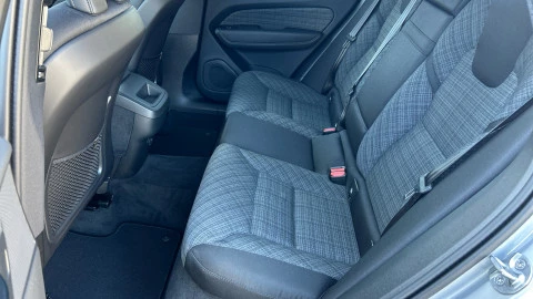 Volvo XC60 2.0 B5 G AWD Core Auto