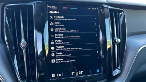 Volvo XC60 2.0 B5 G AWD Core Auto