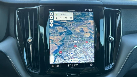 Volvo XC60 2.0 B5 G AWD Core Auto