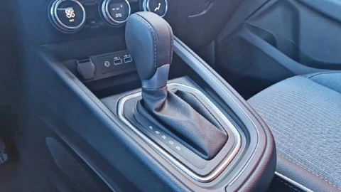 Renault Clio Techno E-Tech full hybrid 145 (103kw)