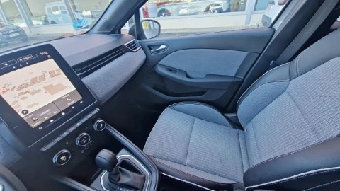 Renault Clio Techno E-Tech full hybrid 145 (103kw)