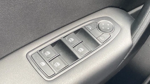 Renault Captur Intens TCe 140CV GPF Micro Híbrido