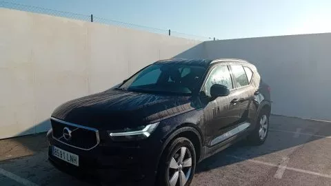 Volvo XC40 1.5 T2 Momentum Core Auto