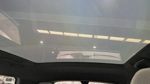 Renault Scenic E-Tech Iconic 160 kW (220CV) gran autonomía