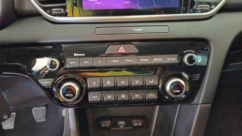 Kia Sportage 1.6 MHEV Drive Plus 100kW (136CV) 4x2