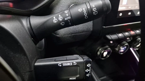 Renault Clio techno Eco-G 100cv (74kW)