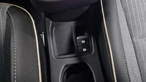 Renault Clio techno Eco-G 100cv (74kW)